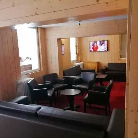 Les Dolomites Hotel *